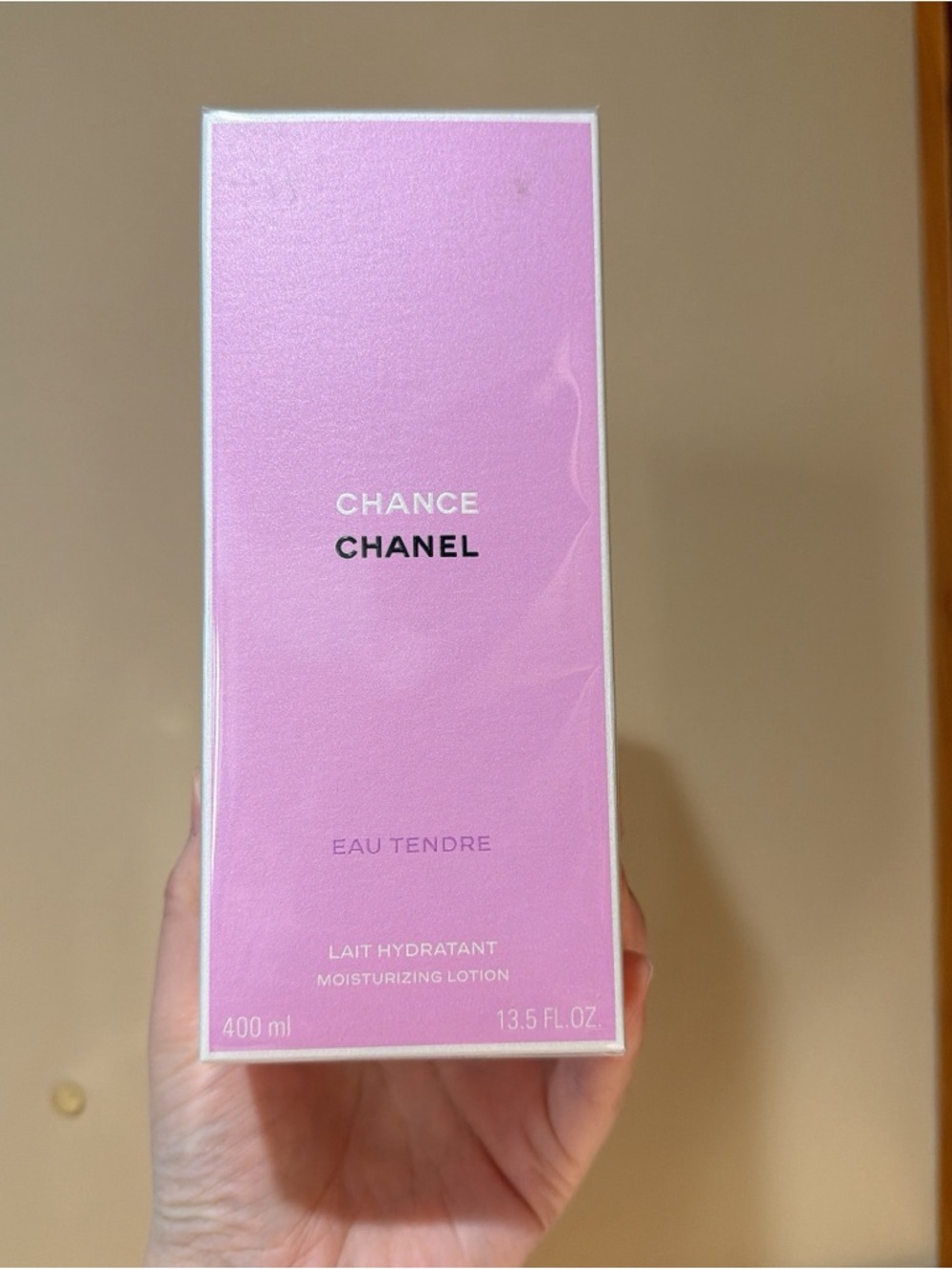 CHANEL Chance Eau Tendre Moisturizing Lotion